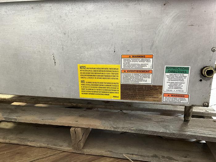 Used 36" VULCAN COUNTERTOP CHARBROILER !
