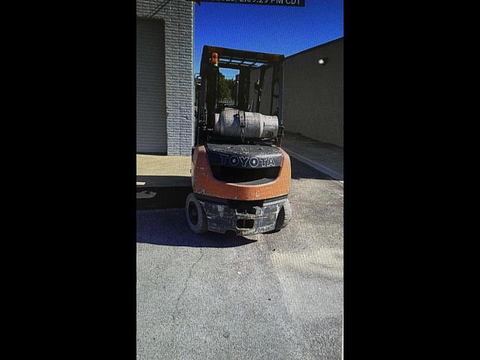 Used Forklift-14' 4,000# 2Wd Straight Mast