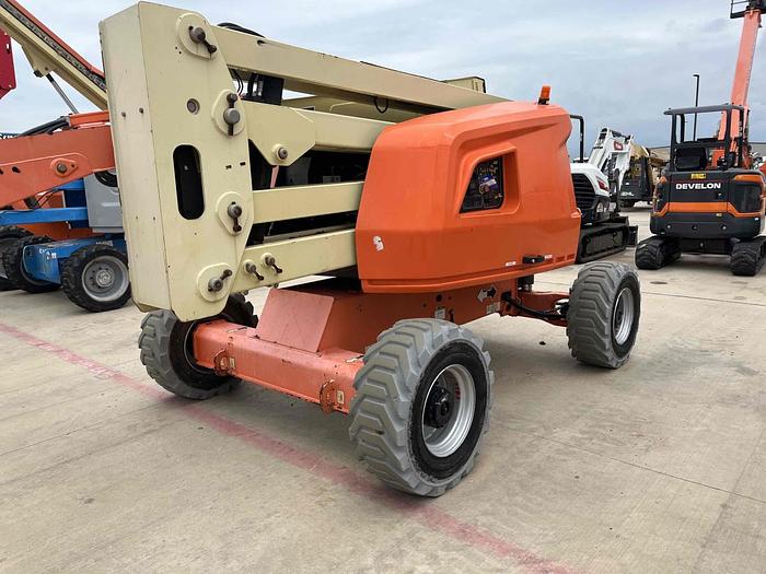 Used Boom Lift-45' Articulating 4Wd Engine*
