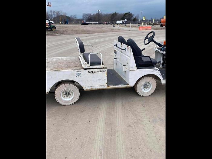 Used Truck-Cart Industrial 4 Wheel*
