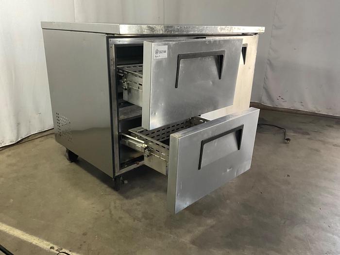 Used TRUE REFRIGERATED SANDWICH/SALAD PREP TABLE WITH ONE DOOR AND TWO DRAWERS; TUC-48D-2./