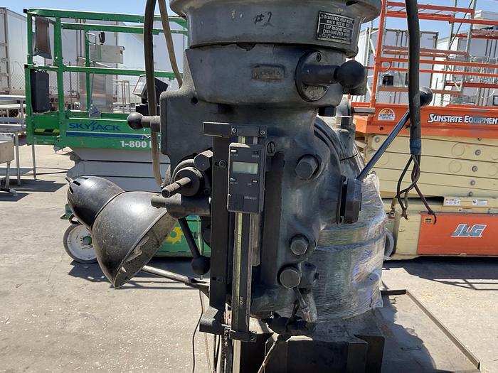 Used BRIDGEPORT SPINDLE VERTICAL MILL