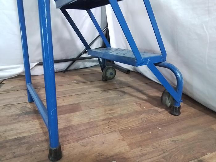 Used 3 STEP MODIFIED LOCK-N-STOCK FOLDING LADDER ! 