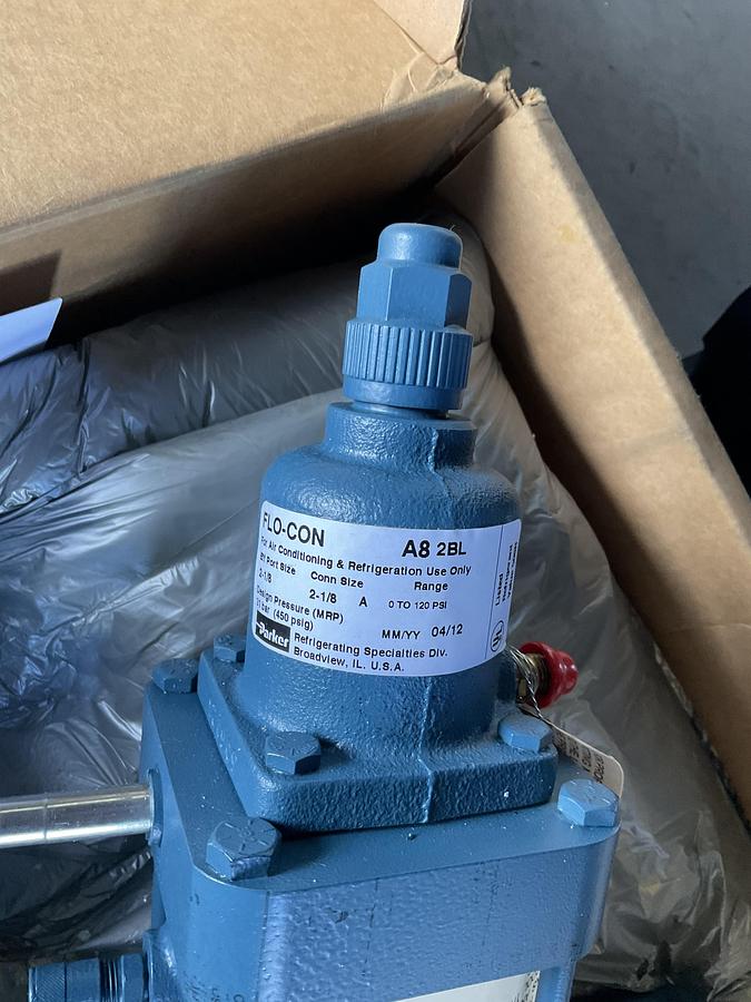 Used PARKER FLO-CON A8 2BL PRESSURE REGULATOR – 2-1/8" PORT – 0–120 PSI – 450 PSIG DESIGN