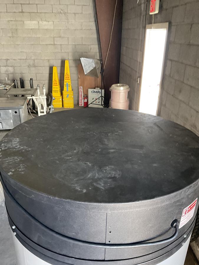 Used BRADFORD WHITE ECO MAGNUM EF SERIES 60 GALLON NATURAL GAS WATER HEATER – 125,000 BTU/HR, ULTRA HIGH EFFICIENCY