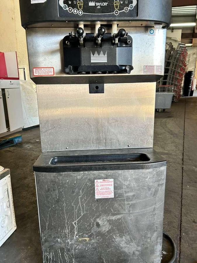 Used TAYLOR CROWN SOFT SERVE ICE CREAM MACHINE – FLOOR MODEL