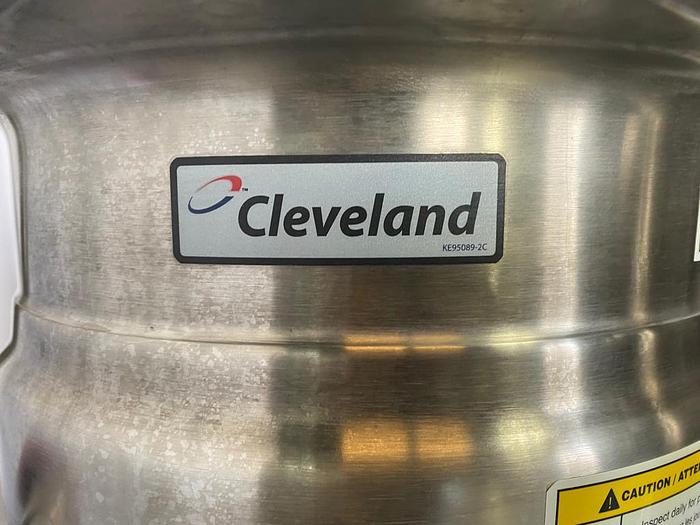 Used CLEVELAND DUAL 6 GALLON DIRECT STEAM TILTILNG KETTLE ON STAND WITH SINK  SD-1050-K6 !