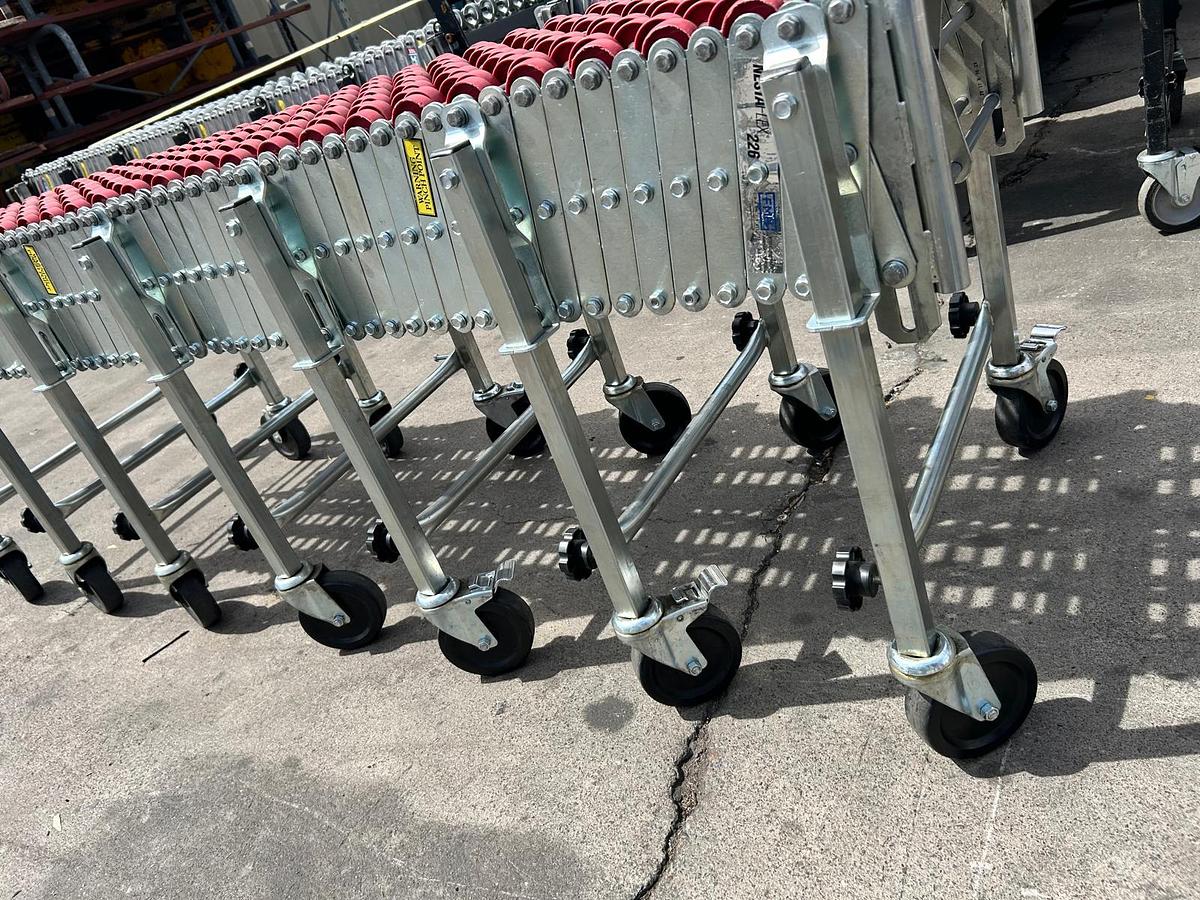 Used FMH NESTAFLEX 226 SKATE CONVEYOR