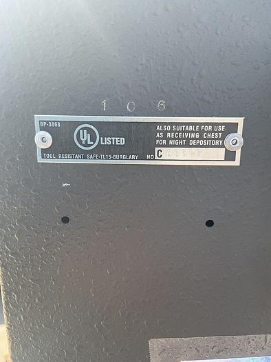 Used SAFE - TL15, NO. C68607 WITH 3 SHELFS