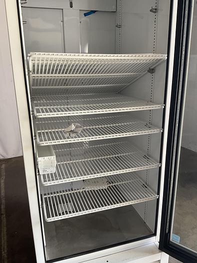 Used TRUE ONE DOOR REACH-IN MERCHANDISE REFRIGERATOR !