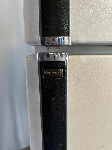 Used KENMORE TOP FREEZER REFRIGERATOR !