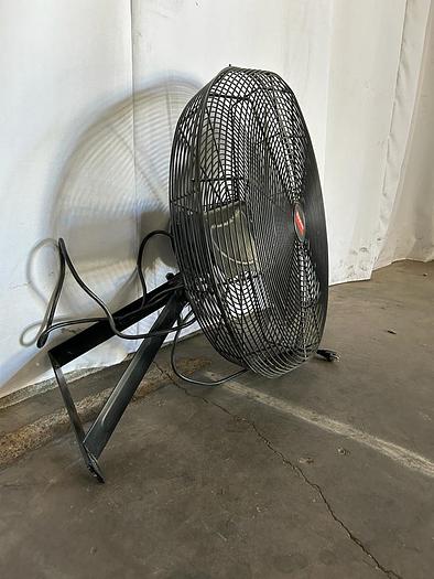 Used DAYTON COMMERCIAL AIR CIRCULATOR WITH WALL BRACKET, 24" DIA, 2MA10B ./