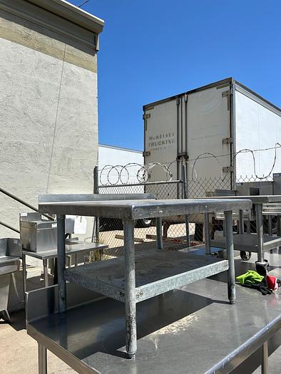 Used EQUIPMENT STAND STAINLESS STEEL TABLE./