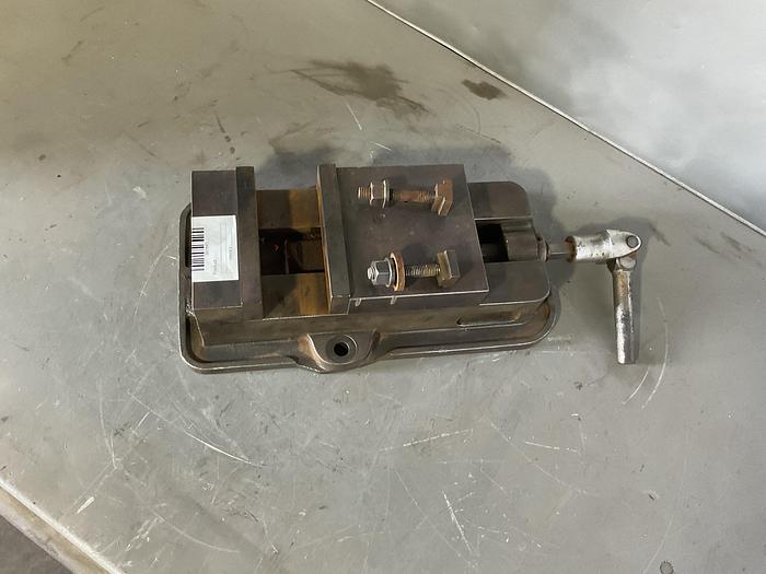 Used MACHINE VISE