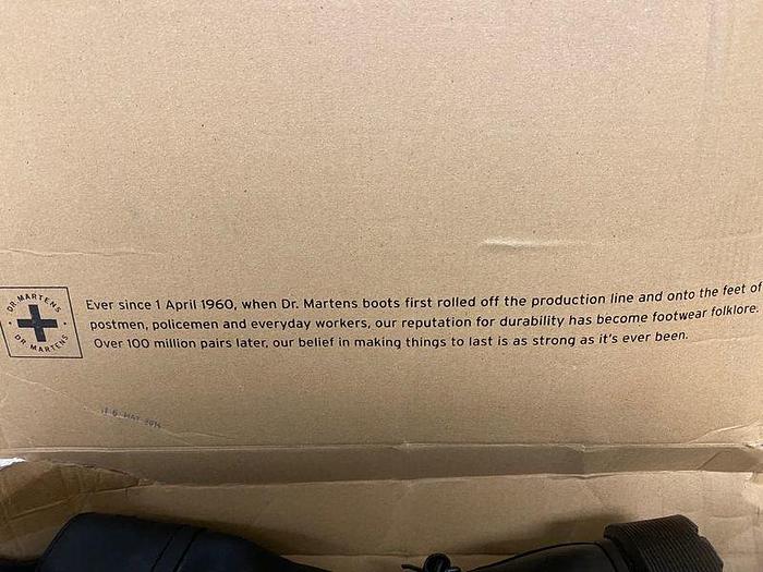 Used WOMEN'S DR. MARTENS TRIUMPH 1914 CONVERTIBLE/MID CALF BLACK BOOT SIZE 10 US !