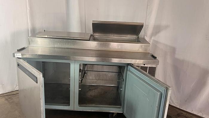 Used REFRIGERATED SANDWICH PREP TABLE (NEEDS SPECS FRO THE TAG)./