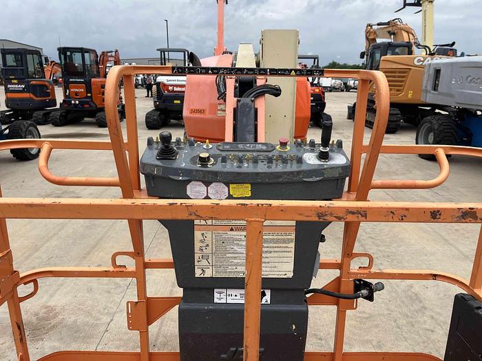 Used Boom Lift-45' Articulating 4Wd Engine*