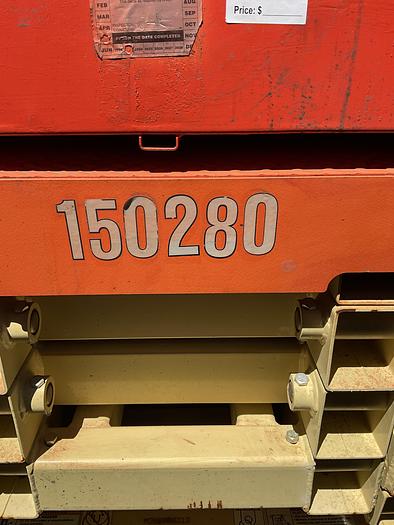 Used JLB SCISSOR LIFT 2646ES
