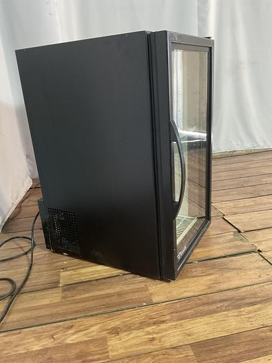 Used TRUE REFRIGERATOR; GDM-06-HC-TSLO1