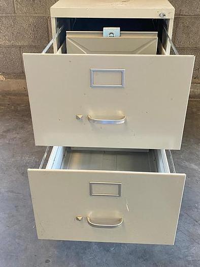 Used VERTICAL FILE CABINET 2 DRAWER !