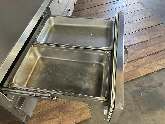 Used BEVERAGE AIR CHEF BASE WITH 6 DRAWERS; WTRCS112-1 !