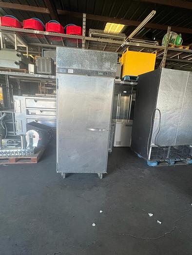 Used ESERIES STAINLESS STEEL ONE DOOR REACH-IN FREZZER, ER34-1AS