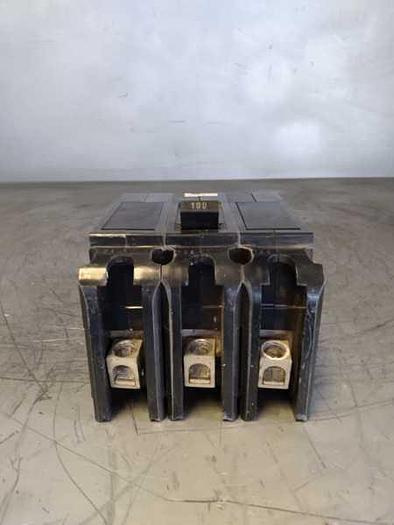 Used THREE POLE CIRCUIT SWITCH EATON HEINEMANN !