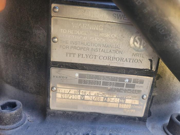 Used ITT FLYGT SUBMERSIBLE PUMP: 3070.180-0719; 25 HP; 460 VOLTS !