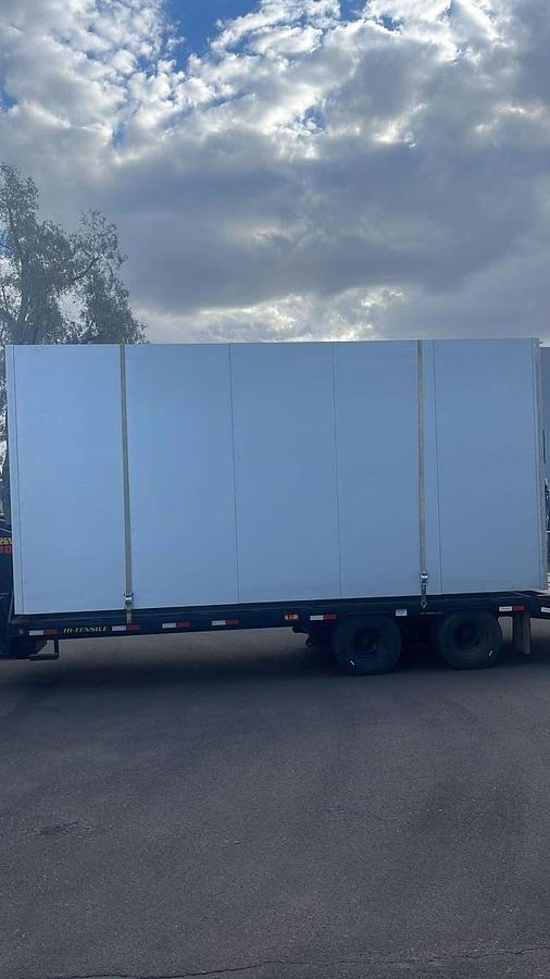 Used 20 FT WALKING COOLER BOX, PORTABLE OR STATIONARY