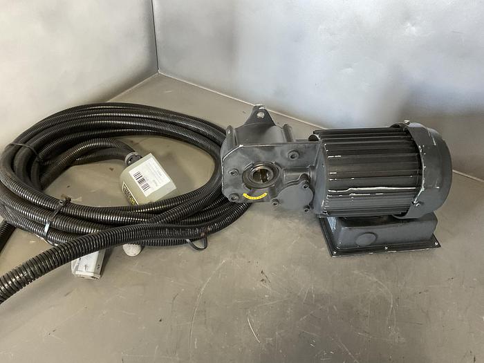 Used 4P KW ELECTRIC INDUCTION MOTOR WITH DRUM SWITCH; PH3 RPM 1410/1680/1700 !