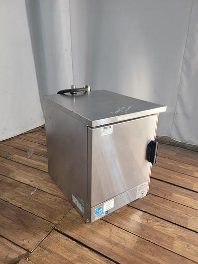 Used VULCAN VPX5, COUNTERTOP STEAMER/ VPX5 !