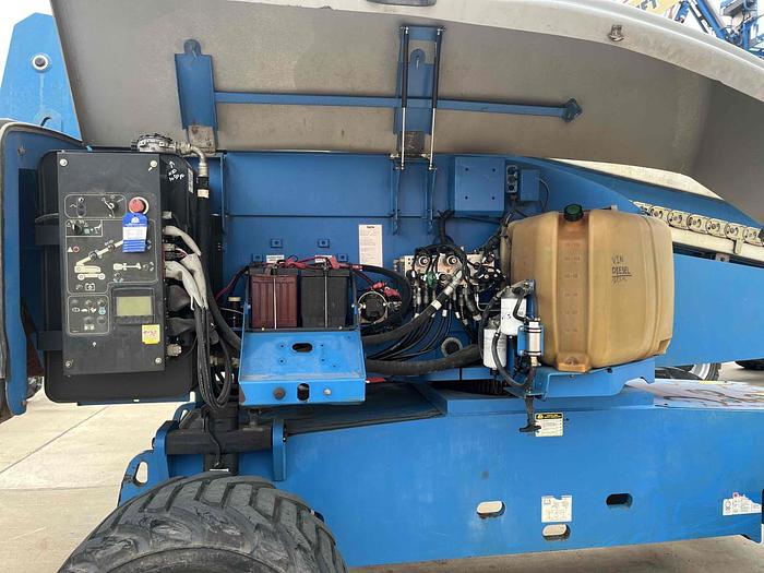 Used Boom Lift-80' Telescopic 4Wd Engine