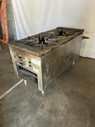 Used DUAL BURNER GAS STOCK POT RANGE ./