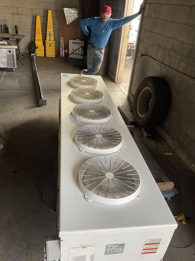 Used KEEP RITE UNIT COOLER / EVAPORATOR KLV370AD-S2B-MP3647