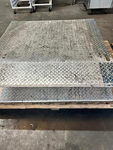 Used 4FT ALUMINIUM HEAVY DUTY FORKLIFT LOADING DECK RAMP 