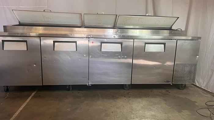 Used 10FT SANDWICH/ PIZZA REFRIGERATED PREP WORKTABLE  ./