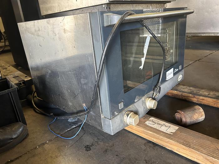 Used COUNTER TOP ELECTRIC CONVECTION OVEN