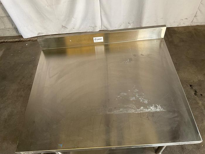 Used 3FT STANILESS STEEL TABLE WITH BACKSPLASH AND UNDERSHELF !