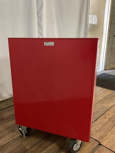 Used FIVE DRAWER ROLLING TOOL CABINET !