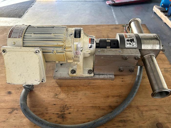 Used PUMP WITH INDUCTION MOTOR  SUMITOMO 1/2 HP, P 4, 230-460 V, 1750 RPM, TC-FX