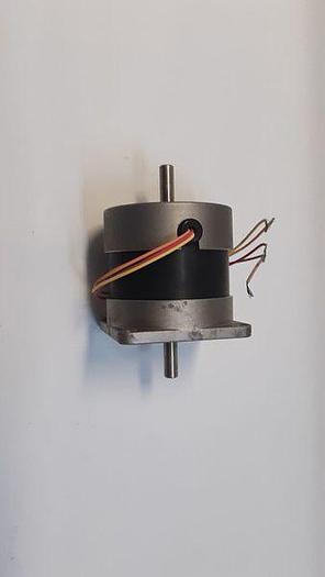 Used STEPPER MOTOR  3.4 Nm. n NEMA PJ55A2U !