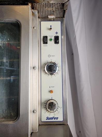 Used CONVECNTION OVEN SUNFIRE DOUBLE STACK ./