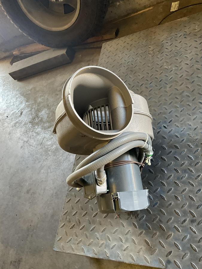 Used AMERICAN FAN CO. SC-800 INDUSTRIAL CENTRIFUGAL BLOWER WITH MARATHON MOTOR – 1/2 HP, 208–230/460V, 3-PHASE