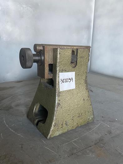 Used TAILSTOCK FOR A BRIDGEPORT ROTARY TABLE 1-35-3821 !