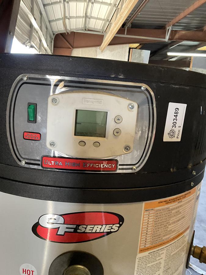 Used BRADFORD WHITE ECO MAGNUM EF SERIES 60 GALLON NATURAL GAS WATER HEATER – 125,000 BTU/HR, ULTRA HIGH EFFICIENCY