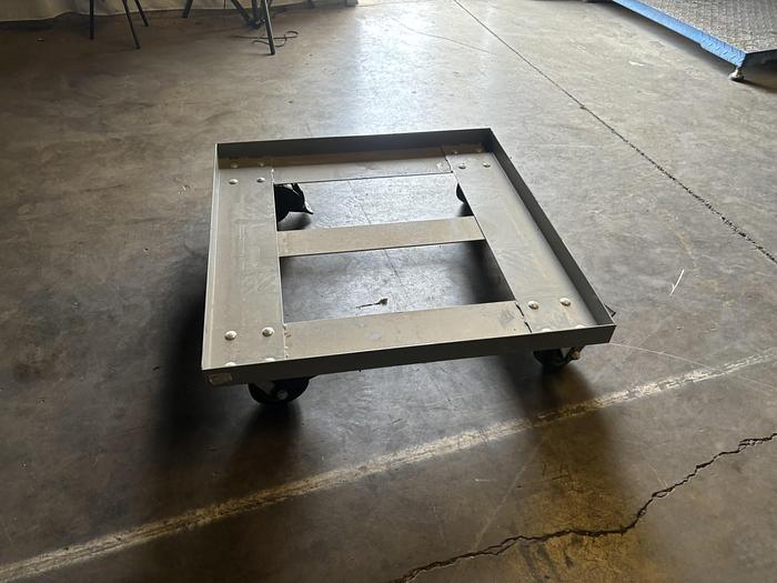 Used BULK CONTAINER DOLLY 