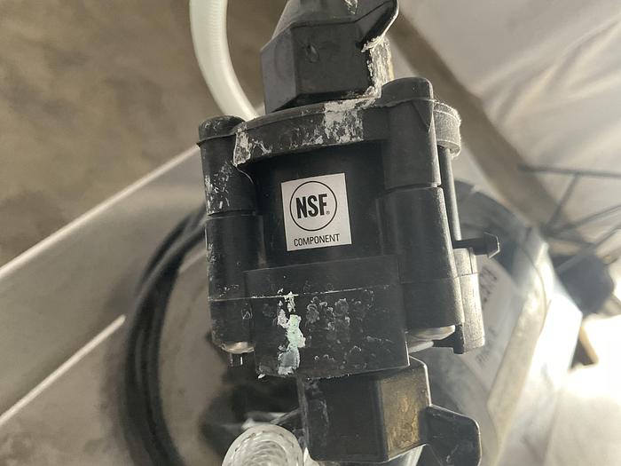 Used LANCER CARBONATOR MOTOR FOR BEVERAGE FOUNTAIN DRINK !