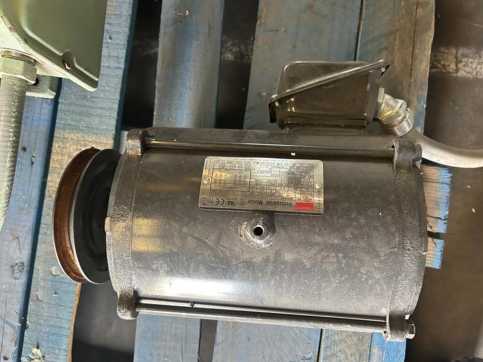 Used DAYTON INDUSTRIAL MOTOR; 3KW34G; 3HP; PH3; R.P.M 1750