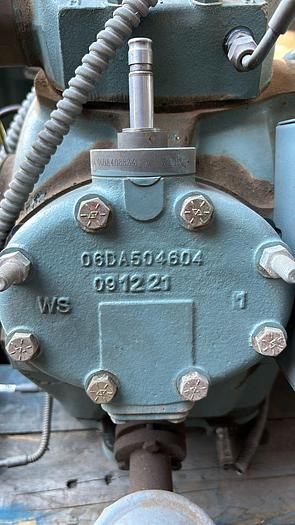 Used COMPRESSOR MODEL 06DA504604