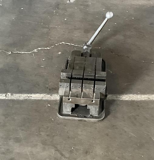 Used ANGLOCK 6' MILLING MACHINE VISE WITH HANDLE, D60-1 !
